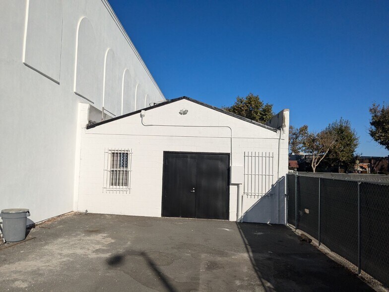 More Photos Of 12881 Main St, Garden Grove Storefront For Sale