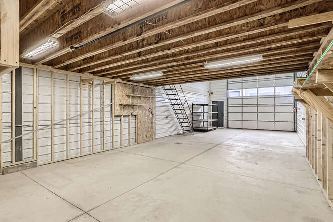 More Photos Of 29320 Industrial Way, Evergreen Self Storage For Sale