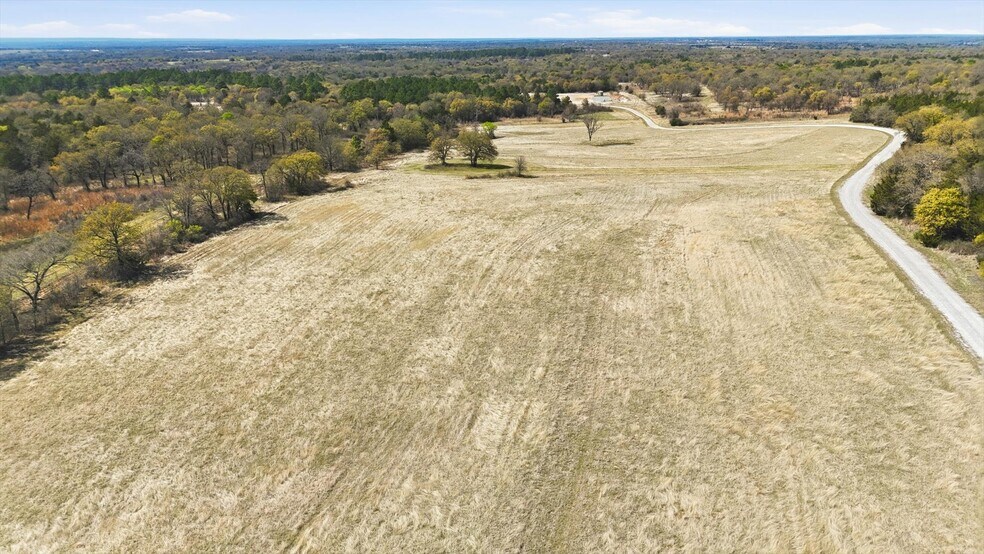 More Photos Of 2548 County Road 2690, Alvord Land For Sale