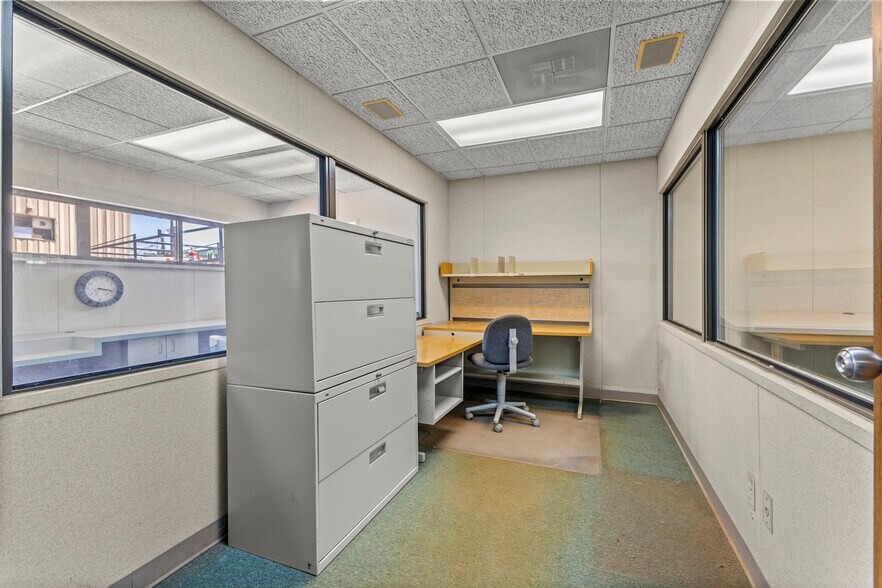 More Photos Of 16136 White Ave, Allen Park Warehouse For Sale
