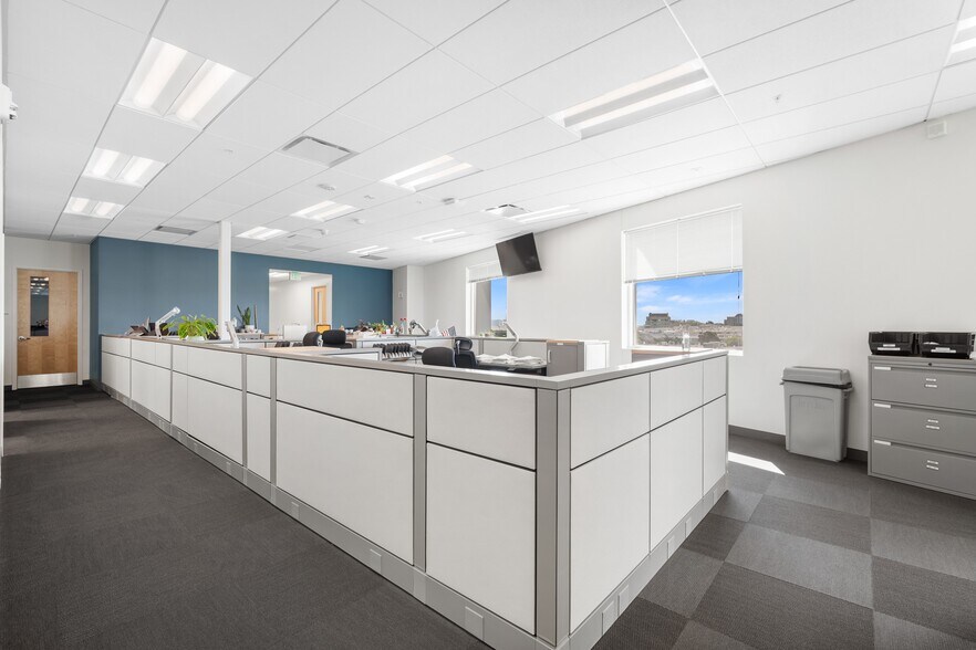 More Photos Of 560 Eccles Ave, South San Francisco Research And Development For Sale