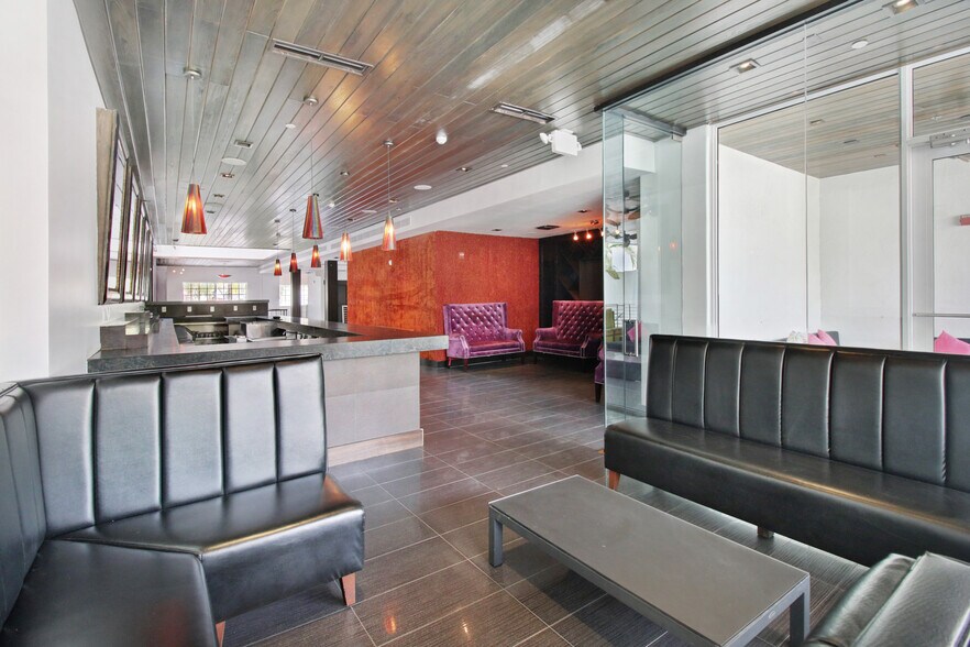 More Photos Of 1542 Washington Ave, Miami Beach Restaurant For Sale
