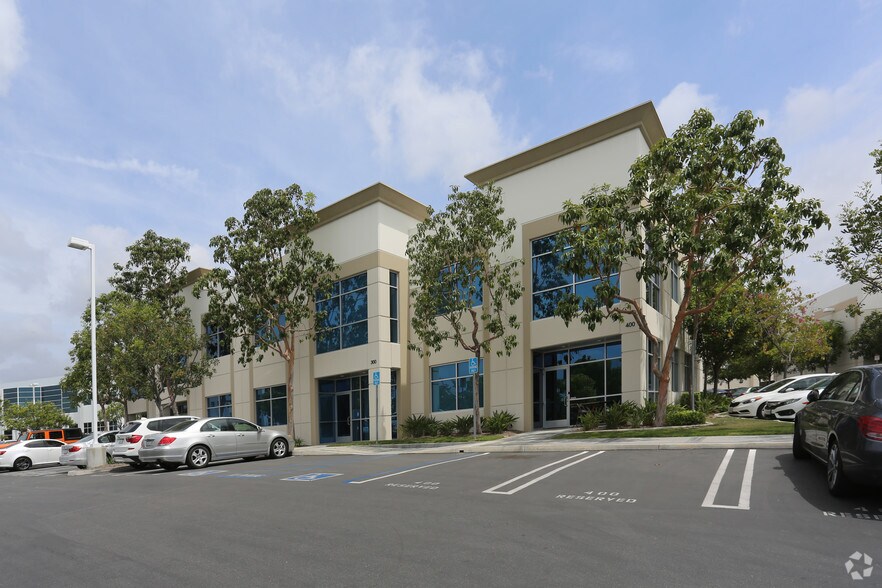 Primary Photo Of 26150 Enterprise Way, Lake Forest Light Manufacturing For Lease