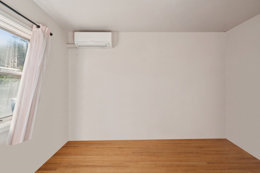 More Photos Of 1851 2nd St, San Rafael Apartments For Sale