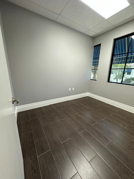 More Photos Of 7451 Wiles Rd, Coral Springs Medical For Sale