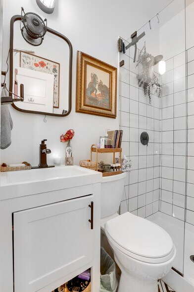 More Photos Of 1568 Vine St, Denver Apartments For Sale