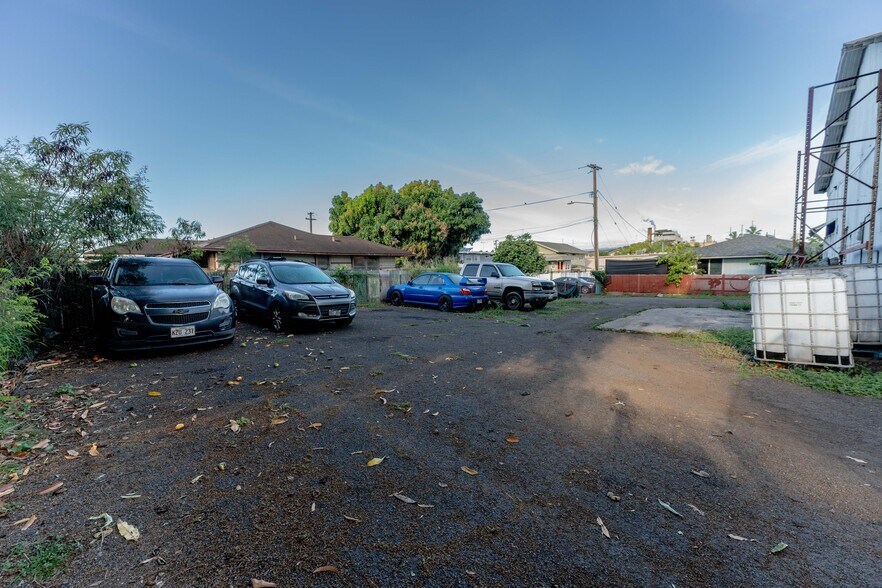 More Photos Of 98-391 Kamehameha Hwy, Aiea Auto Repair For Sale