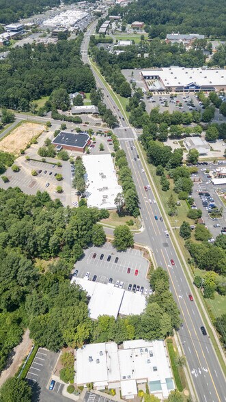 More Photos Of 105 Newsom St, Durham Office For Sale