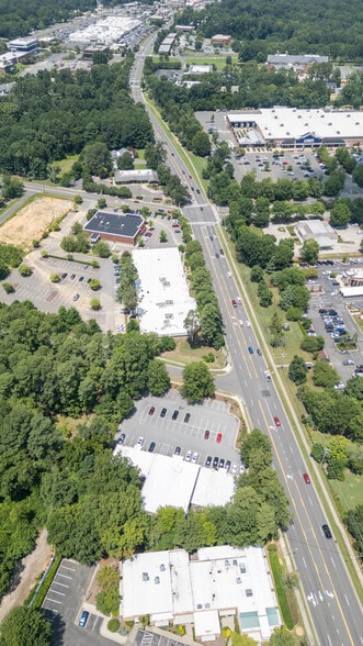 More Photos Of 105 Newsom St, Durham Medical For Lease