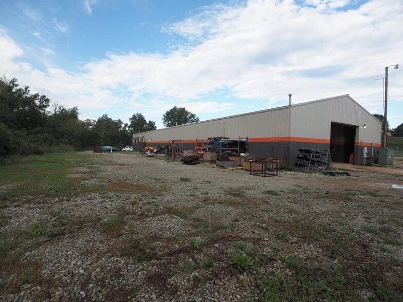 More Photos Of 13976 State Highway TT, Marthasville Industrial For Sale