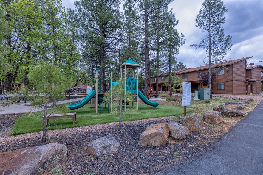 More Photos Of 5829 Buck Springs Rd, Pinetop Hotel For Sale