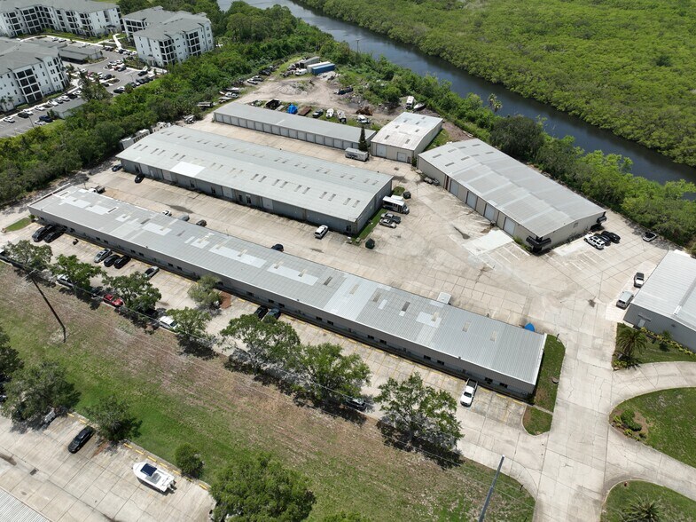 More Photos Of 8100 Park Blvd N, Pinellas Park Storefront For Lease