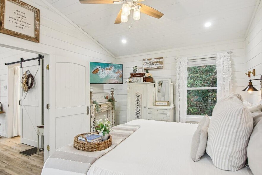 More Photos Of 354 Ivy Ridge Cir, Sylva Specialty For Sale