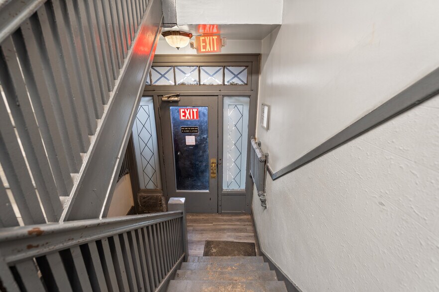 More Photos Of 16940 Log Cabin St, Detroit Apartments For Sale