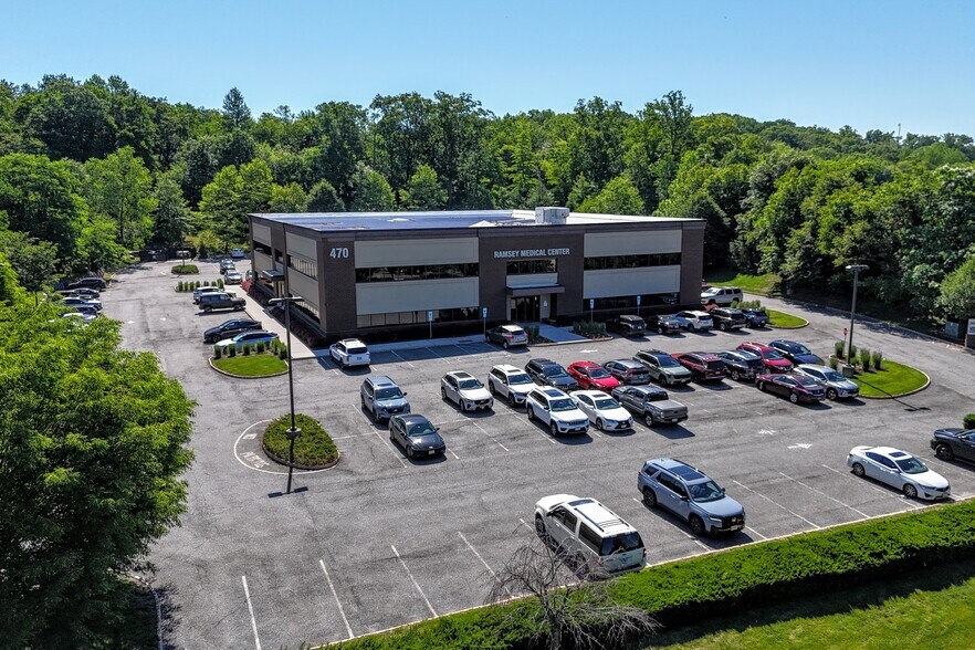 More Photos Of 470 Franklin Tpke, Ramsey Medical For Lease