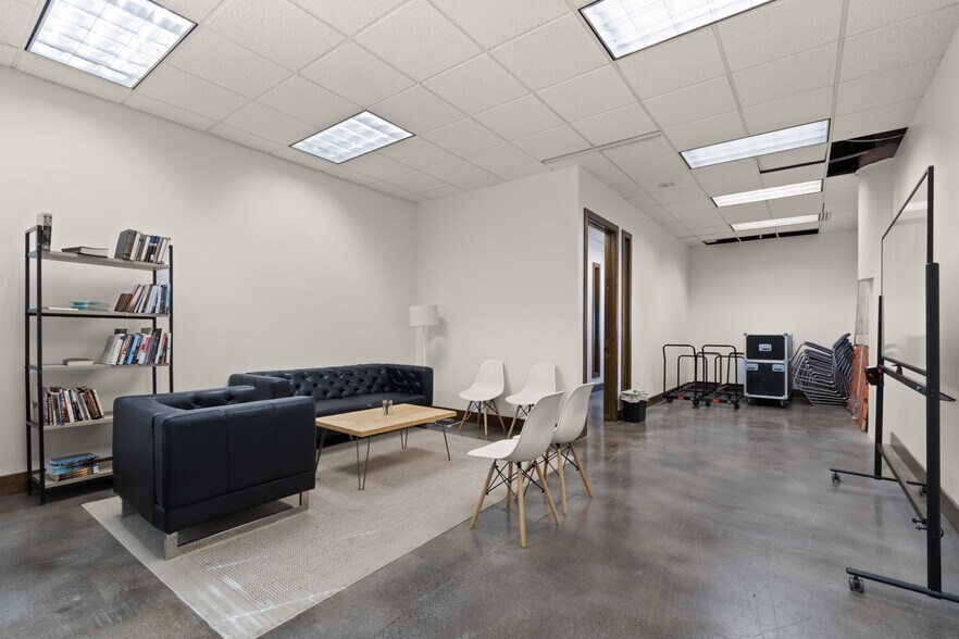 More Photos Of 623 E Wallace Ave, Coeur d'Alene Office For Sale