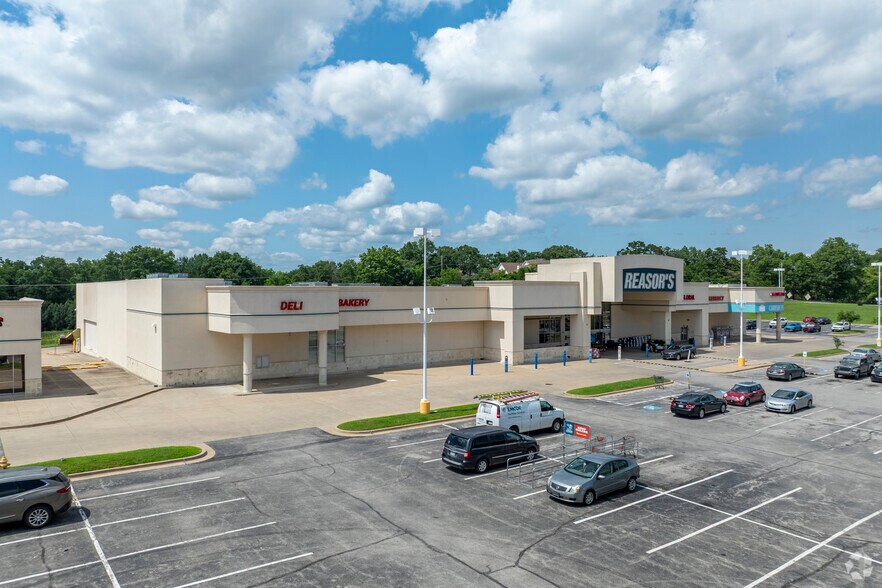 More Photos Of 2400-2500 N Highway 66, Catoosa Unknown For Lease