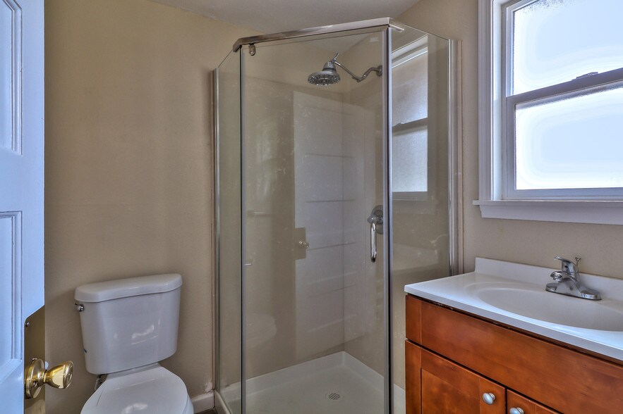 More Photos Of 66 3rd St, Gilroy Apartments For Sale