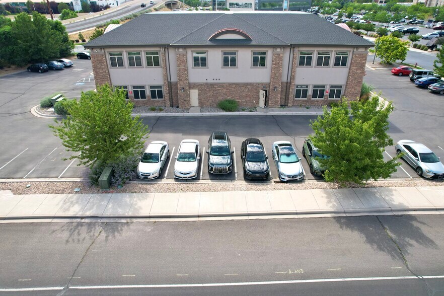 More Photos Of 852 E 1050 S, American Fork Office For Lease