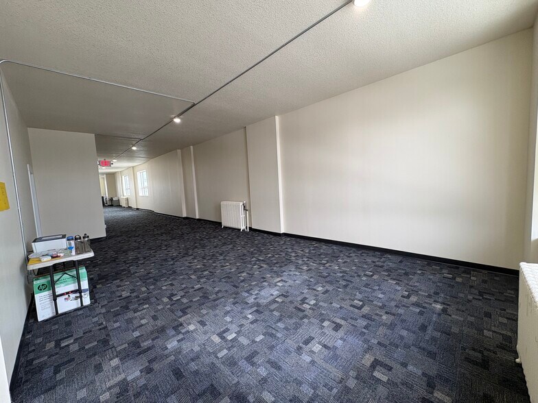 More Photos Of 1549 University Ave W, Saint Paul Office For Lease