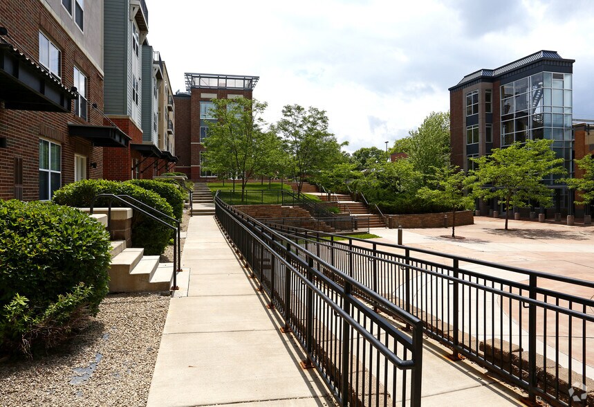 More Photos Of 12700 Nicollet Ave, Burnsville Apartments For Lease