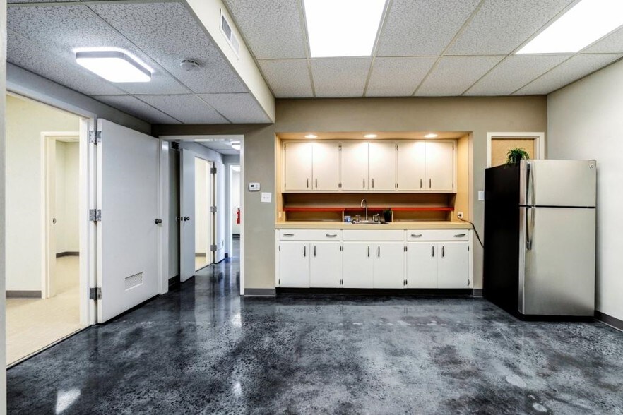 More Photos Of 2390 Main St, Tucker Loft Creative Space For Lease
