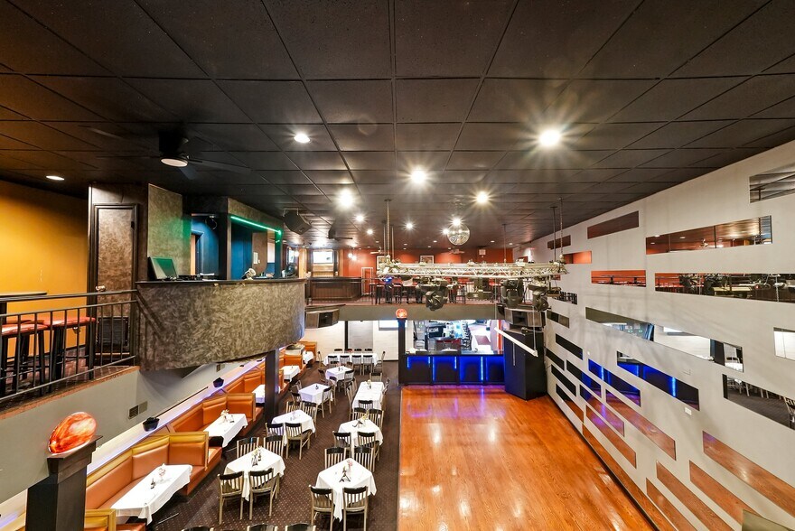 More Photos Of 5772 S Archer Ave, Chicago General Retail For Sale