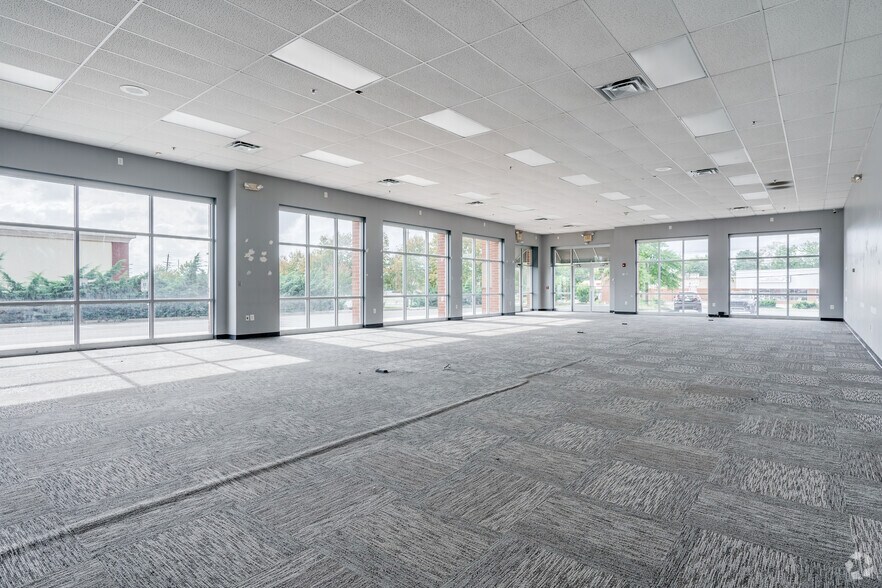 More Photos Of 4376 Route 130, Willingboro General Retail For Lease