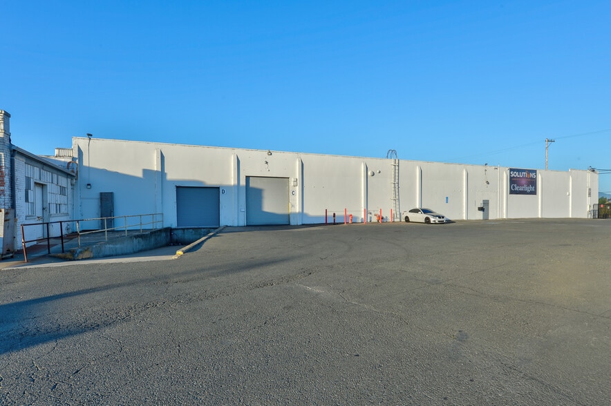 More Photos Of 3000-3080 Giant Rd, San Pablo Unknown For Sale