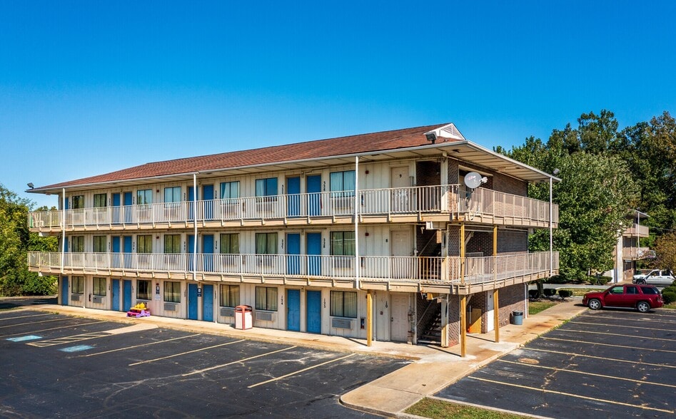 More Photos Of 311 E Highland Rd, Macedonia Hotel For Sale