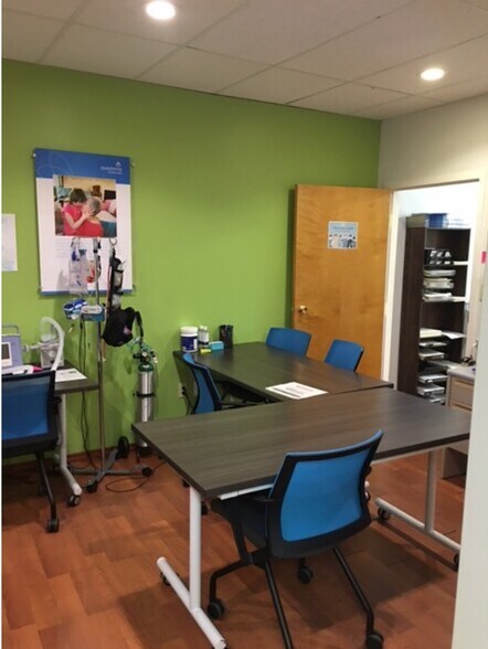 More Photos Of 7-15 Harvard St, Brookline Storefront Retail Office For Lease