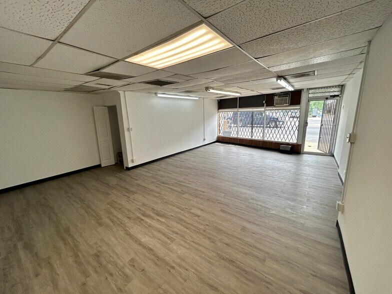 More Photos Of 5030-5034 W North Ave, Chicago Apartments For Lease