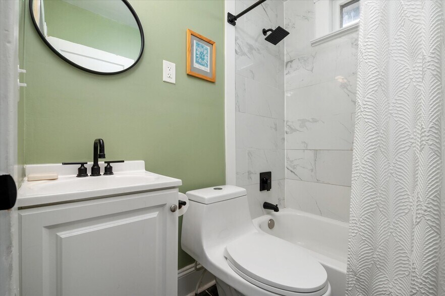 More Photos Of 104 Maple Ave, Chestertown Apartments For Sale