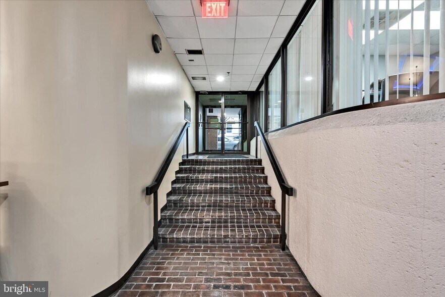 More Photos Of 19 N 6th St, Reading Office For Lease