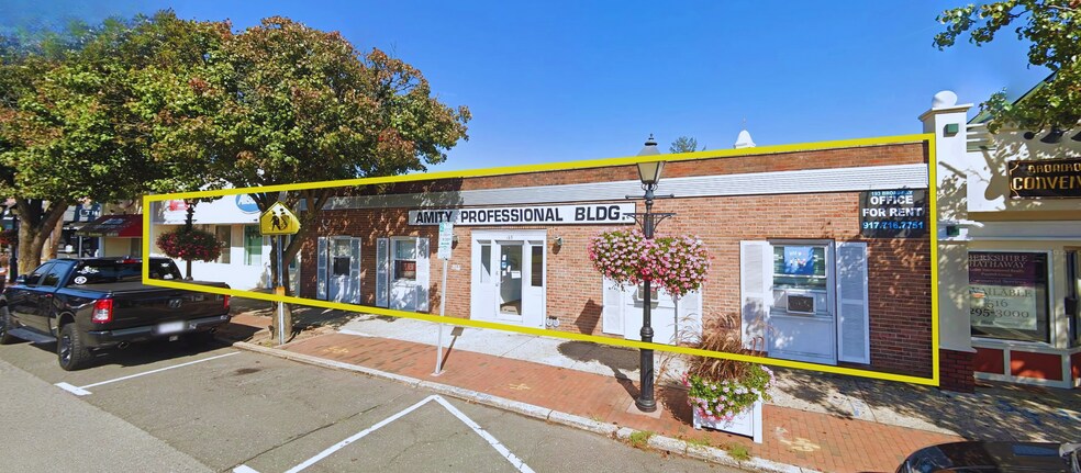 Primary Photo Of 193-199 Broadway, Amityville, NY 11701, USA Broadway, Amityville Medical For Lease