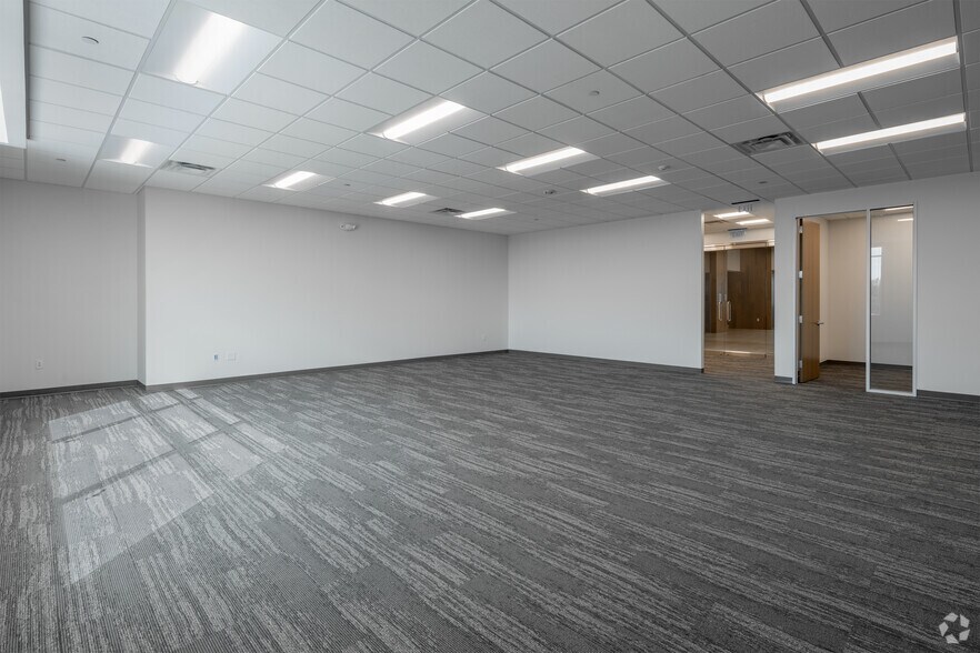 More Photos Of 2806 W Bitters Rd, San Antonio Office For Lease