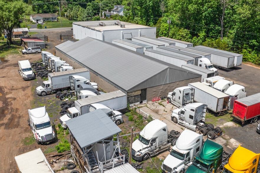 More Photos Of 2660 Main Rd, Franklinville Contractor Storage Yard For Sale