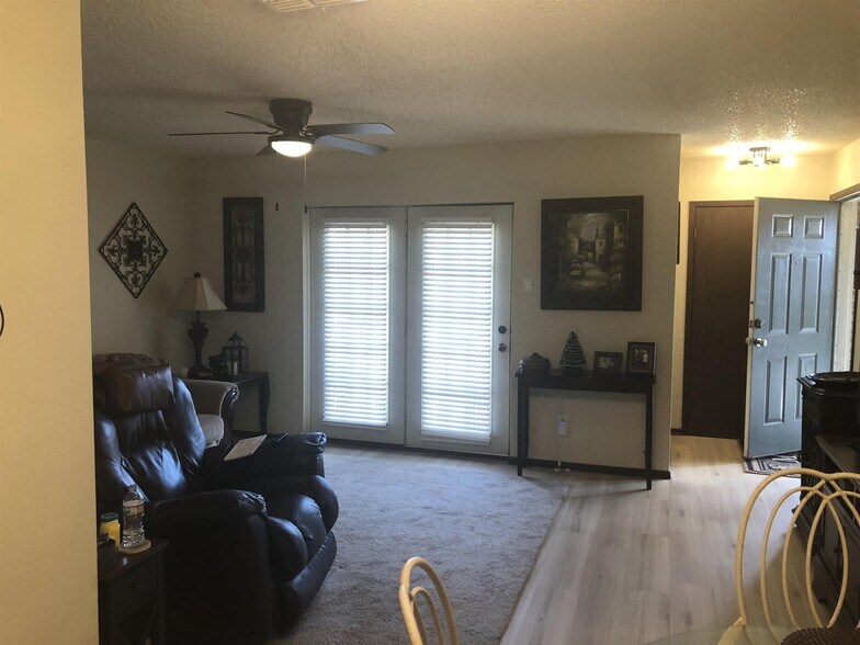 More Photos Of 6801 Camden Ln, Groves Apartments For Sale
