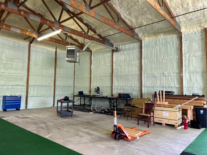 More Photos Of 410 Hope Ave, Columbus Flex For Lease