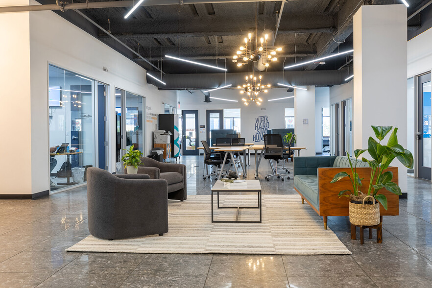 More Photos Of 790 N Milwaukee St, Milwaukee Coworking Space