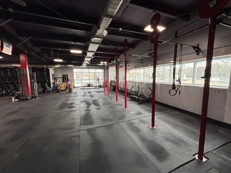 More Photos Of 14653 Us-17 Hwy N, Hampstead Health Club For Lease