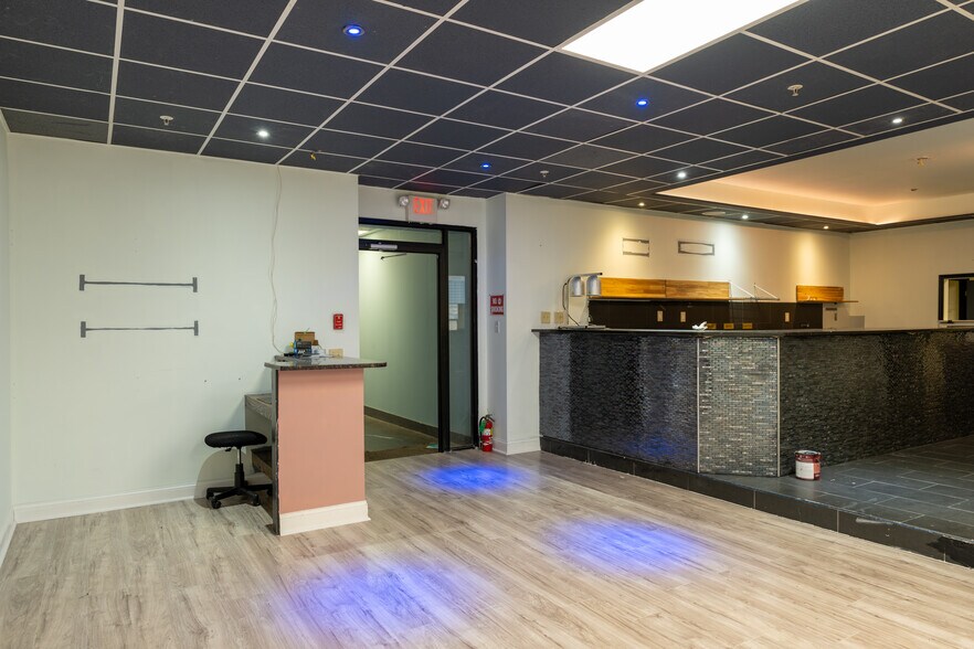 More Photos Of 1008-1010 Arch St, Philadelphia Apartments For Lease