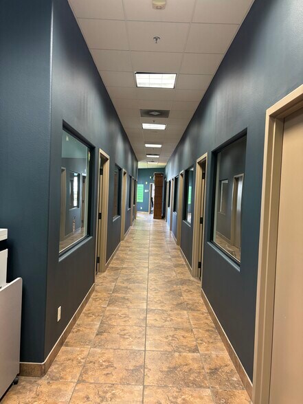 More Photos Of 81785 Trader Pl, Indio Warehouse For Sale