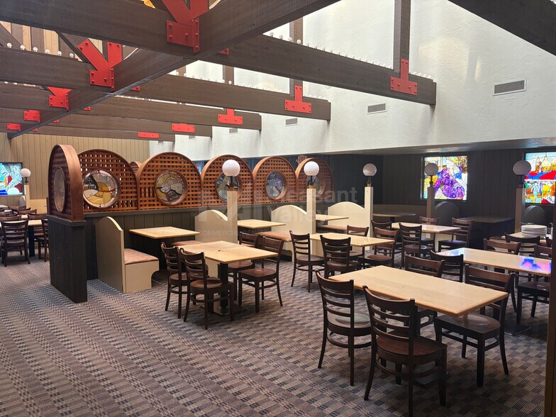 More Photos Of 234 N Wooster Rd, Barberton Restaurant For Sale