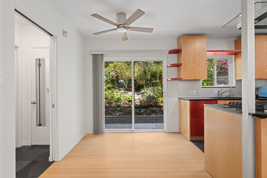 More Photos Of 631 Pier Ave, Santa Monica Apartments For Sale