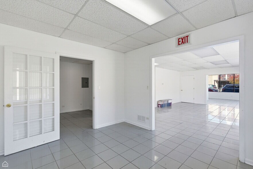 More Photos Of 6121 W Belmont Ave, Chicago Storefront Retail Residential For Sale