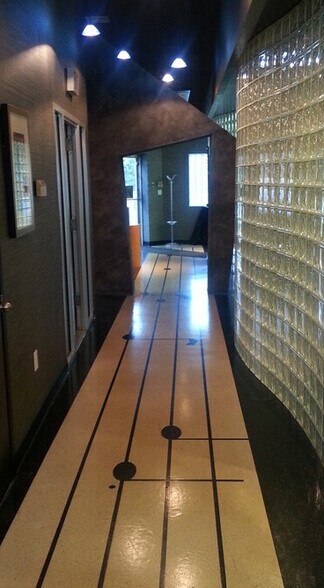 More Photos Of 40 Burt Dr, Deer Park Warehouse For Sale