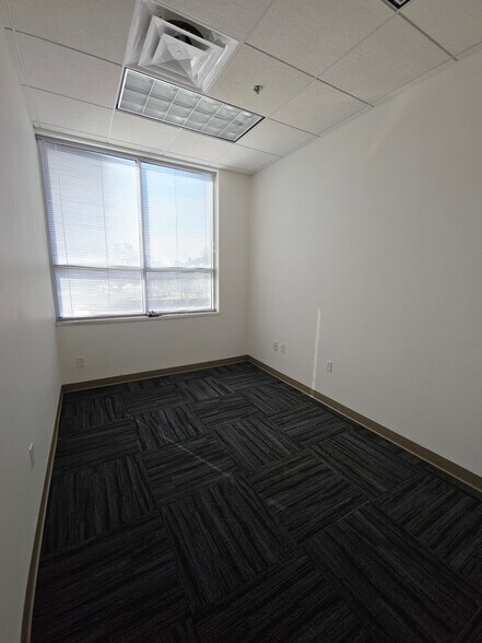 More Photos Of 1635 E Highway 50, Clermont Office For Lease