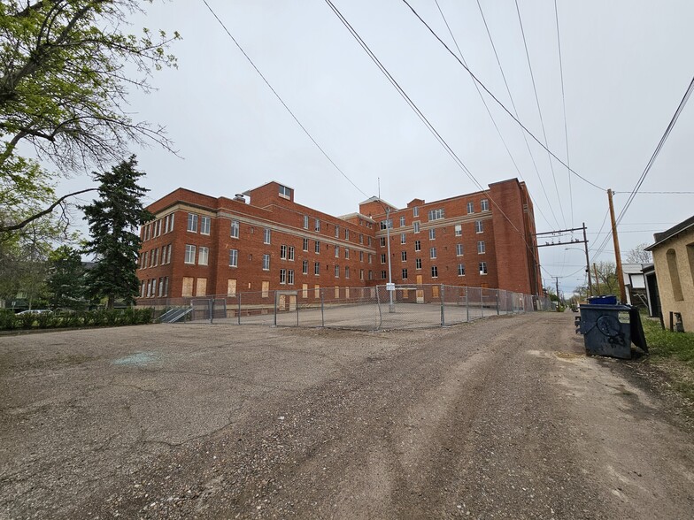 More Photos Of 1109 6th Ave N, Great Falls Assisted Living For Sale