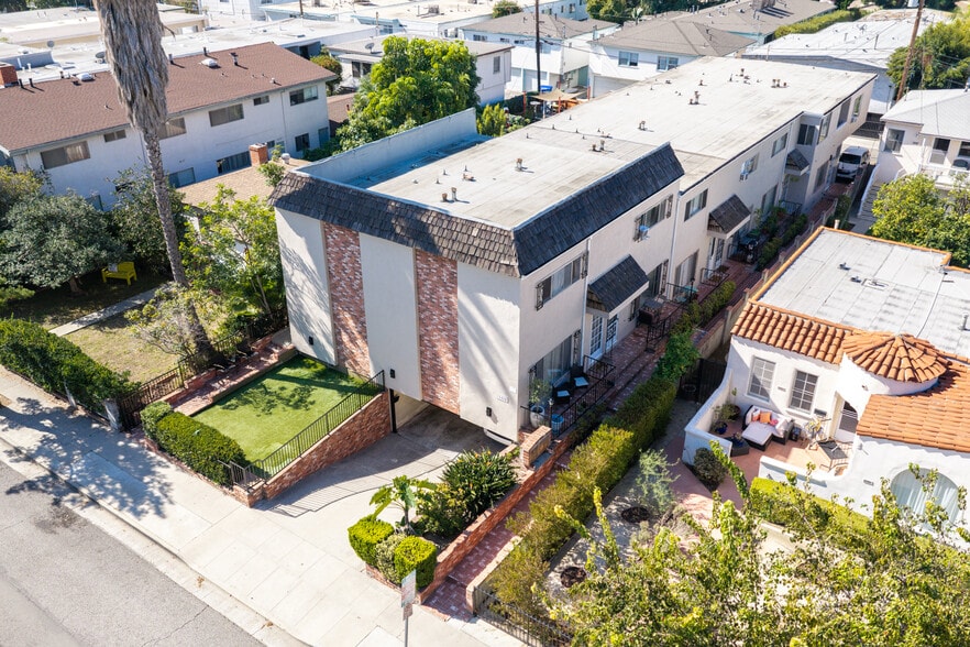 More Photos Of 1434 Berkeley St, Santa Monica Apartments For Sale